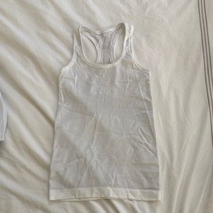 Lululemon swiftly tank